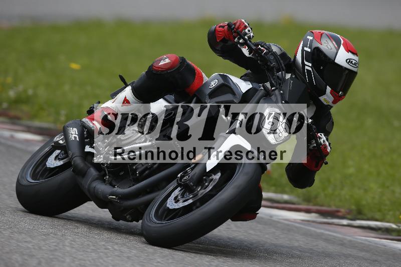 /Archiv-2024/29 12.06.2024 MOTO.CH Track Day ADR/Gruppe gelb/63